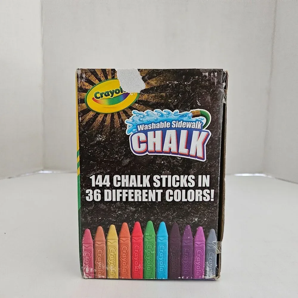 Crayola Washable Sidewalk Chalk 144 Pieces 36 Different Colors New Sealed